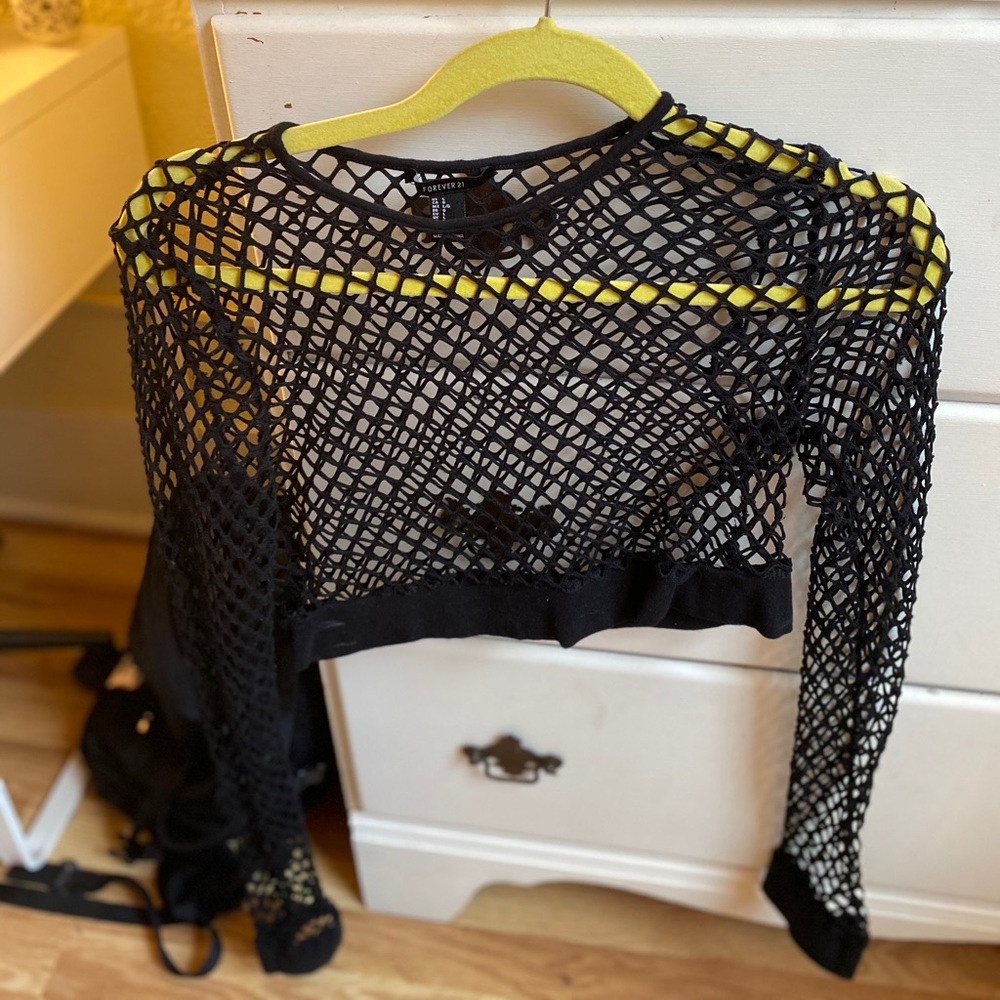 Fish net crop top